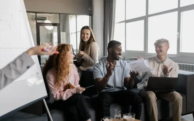 8 Performance Review Tips to Drive Employee Growth and Engagement