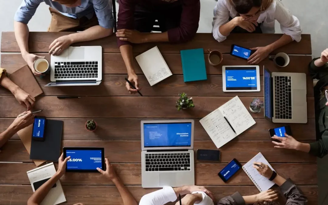 Anonymous Feedback or Confidential Feedback: Choose the Right Employee Feedback for 360° Reviews